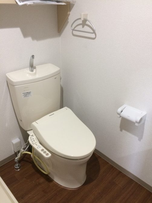 上尾市トイレ交換工事